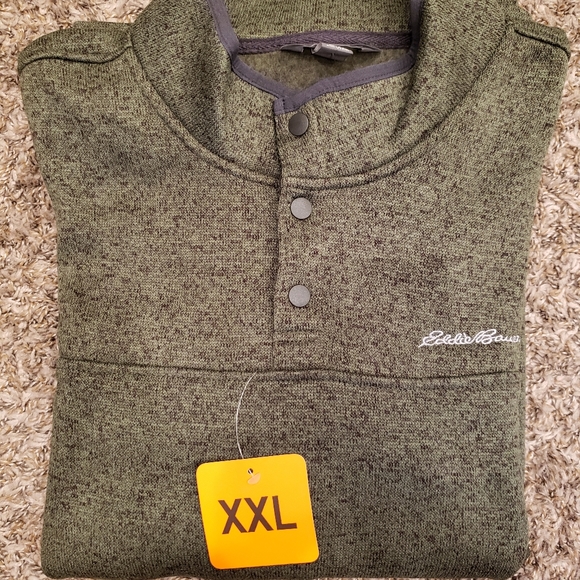 Eddie Bauer Convector Snap Mock - Picture 8 of 14